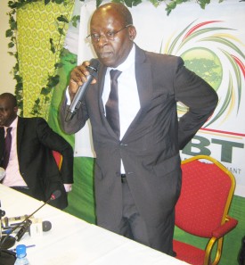 Abdoulaye Bio Tchané intervenant lors de la conférence